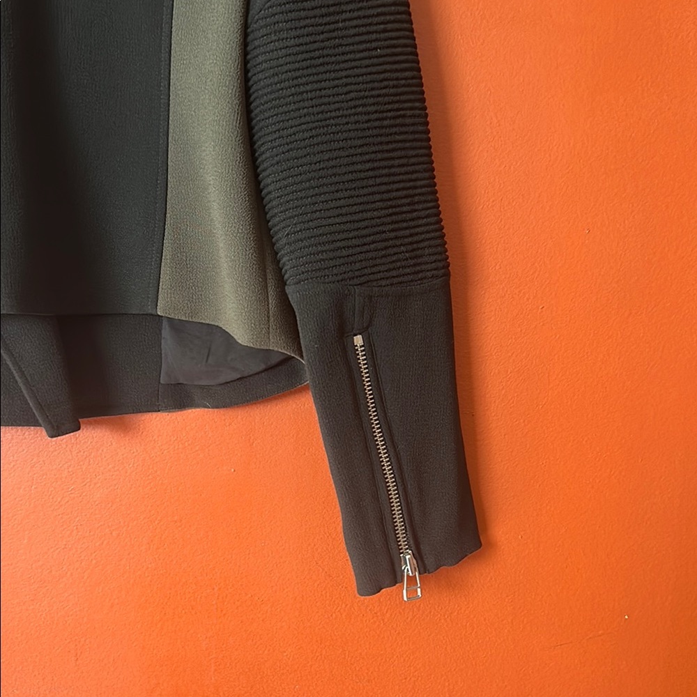 Aritzia Wilfred Black and Brown Bomber Jacket - Picture 8 of 16